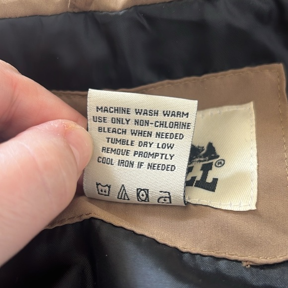 Old Mill Men’s 2XL Tan Puffer Vest - Picture 9 of 12